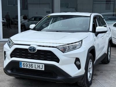 Blanco Usado 2021 Toyota RAV4 Hybrid Business Edition SUV | 26.500 € (Precio justo)
