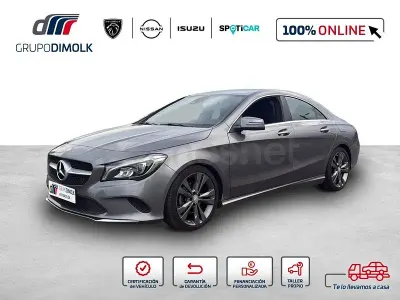 Usado Mercedes CLA220 177 CV (130 kW) 2017 Gris / plata Coupe