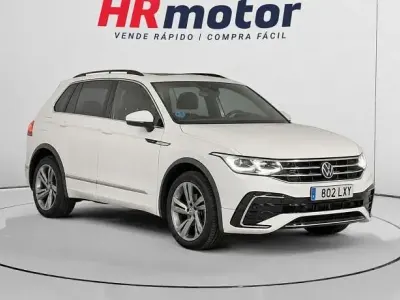 Usado VW Tiguan R-line 150 CV (110 kW) 2022 SUV