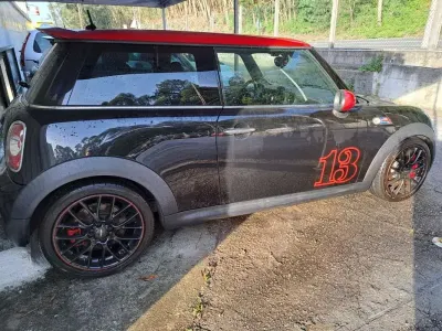 Usado Mini John Cooper Works 211 CV (155 kW) 2010 Negro Utilitario