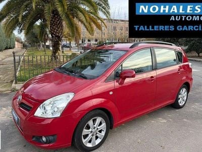 Usado Toyota Corolla Verso Sol 129 CV (94 kW) 2008 Rojo Monovolumen