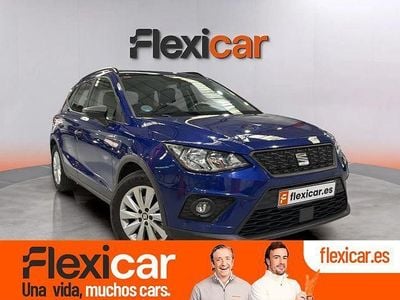Usado Seat Arona Ecomotive 95 CV (69 kW) 2021 Azul SUV