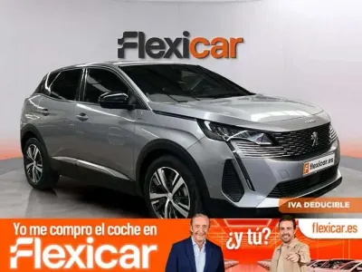 Usado Peugeot 3008 Allure 226 CV (166 kW) 2023 Gris SUV