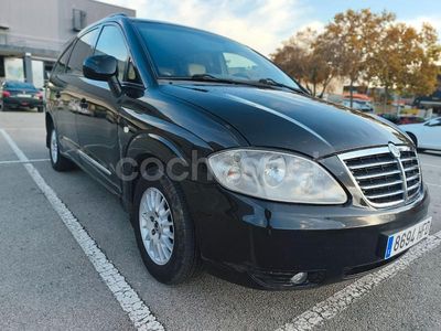 Negro Usado 2012 Ssangyong (KGM) Rodius Limited Monovolumen | 4000 € (Super precio)