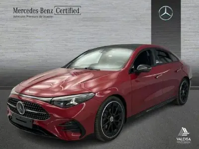 Usado Mercedes CLA180 AMG line 156 CV (114 kW) 2026 Manufaktur rojo patagonia Berlina