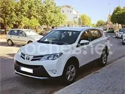 Usado Toyota RAV4 Advance 124 CV (91 kW) 2014 Blanco SUV