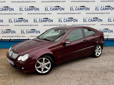 Usado Mercedes C160 Sport Edition 122 CV (89 kW) 2006 Burdeos Coupe
