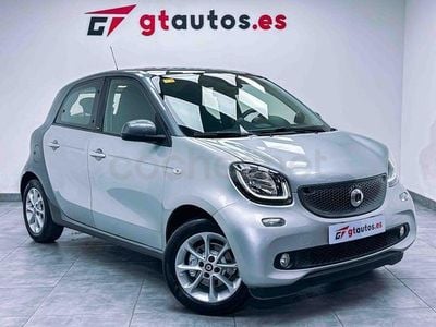 Usado Smart ForFour Basis 90 CV (66 kW) 2019 Gris / plata Utilitario
