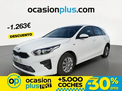Usado Kia Ceed 120 CV (88 kW) 2020 Blanco Utilitario