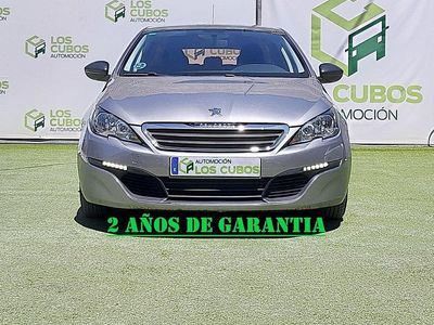 Usado Peugeot 308 Allure 110 CV (80 kW) 2015 Gray Utilitario