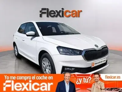 Usado Skoda Fabia Ambition 95 CV (69 kW) 2023 Blanco Utilitario