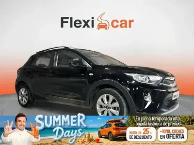 Usado Kia Stonic 100 CV (73 kW) 2022 Negro SUV