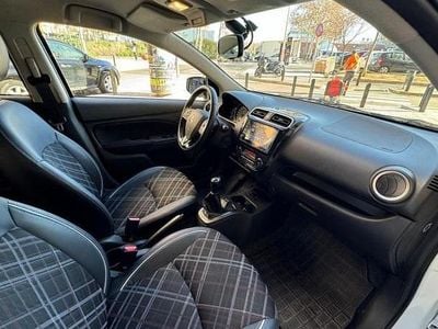 Usado Mitsubishi Space Star 120 CV (88 kW) 2023