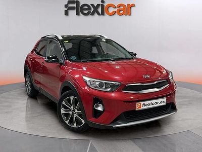 Usado Kia Stonic 120 CV (88 kW) 2018 Rojo SUV