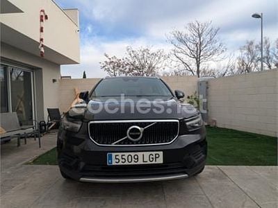 Negro Usado 2018 Volvo XC40 Momentum SUV | 18.000 € (Super precio)