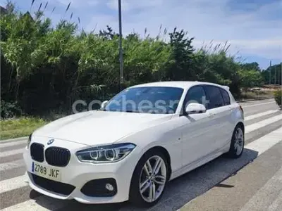 Usado BMW 118 Comfort Edition 143 CV (105 kW) 2016 Blanco Utilitario