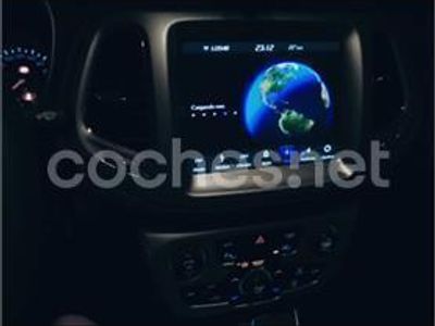 Usado Jeep Compass Longitude 140 CV (102 kW) 2018 Gris / plata SUV
