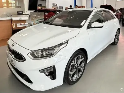 Usado Kia Ceed 100 CV (73 kW) 2018 Blanco Utilitario