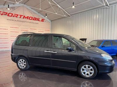 Usado Peugeot 807 109 CV (80 kW) 2006 Gris Monovolumen