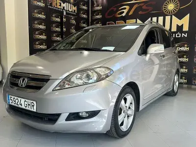 Usado Honda FR-V Comfort 140 CV (102 kW) 2009 Gris / plata Monovolumen