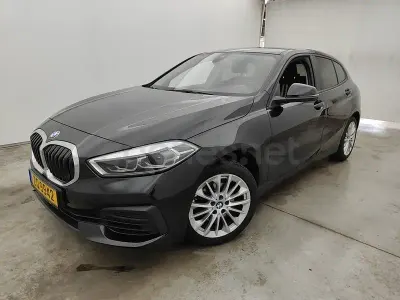 Usado BMW 116 Comfort Edition 116 CV (85 kW) 2021 Negro Utilitario