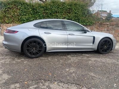 Porsche Panamera 4S