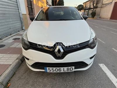 Usado Renault Clio IV Life 75 CV (55 kW) 2019 Blanco Berlina
