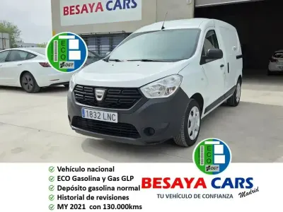 Usado Dacia Dokker Essentiel 107 CV (78 kW) 2021 Blanco Monovolumen