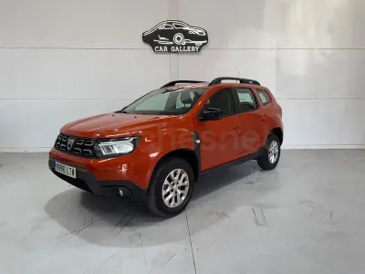 Usado Dacia Duster Essentiel 115 CV (84 kW) 2021 Naranja SUV