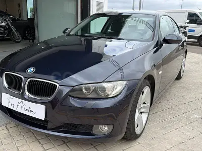 Usado BMW 320 177 CV (130 kW) 2007 Azul Coupe