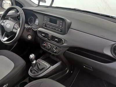 Usado Hyundai i10 66 CV (48 kW) 2021 Blanco Utilitario