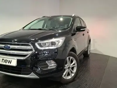 Usado Ford Kuga Titanium 150 CV (110 kW) 2019 Negro SUV