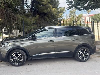 Usado Peugeot 5008 GT-line 130 CV (95 kW) 2017 Gris / plata SUV