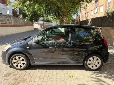 Usado Citroën C2 VTR Sport 75 CV (55 kW) 2004 Negro Utilitario