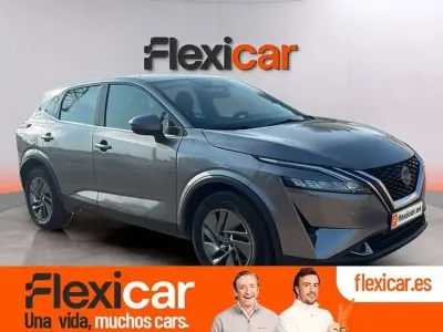 Usado Nissan Qashqai Acenta 158 CV (116 kW) 2024 Gris SUV