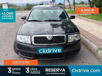 Usado Skoda Superb Comfort 140 HP (102 kW) 2007 Preto Sedan
