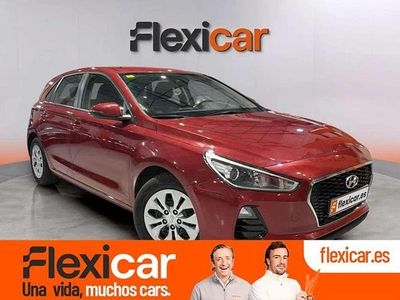 Käytetty Hyundai i30 120 HP (88 kW) 2018 Punainen Viistoperä