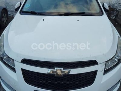 Blanco Usado 2012 Chevrolet Cruze LT Berlina | 1500 €