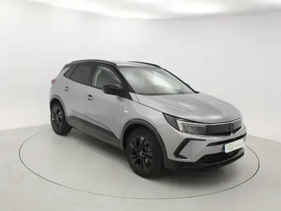 Usado Opel Grandland X S 131 CV (96 kW) 2023 Kontrast grey SUV