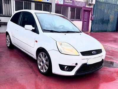 Blanco Usado 2006 Ford Fiesta Sport Coupe | 3490 € (Un poco caro)