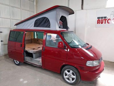 Usado VW Multivan 150 CV (110 kW) 2007 Rojo Monovolumen