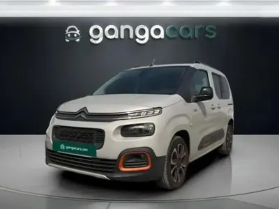 Usado Citroën Berlingo Feel 102 CV (75 kW) 2022 Gris Monovolumen