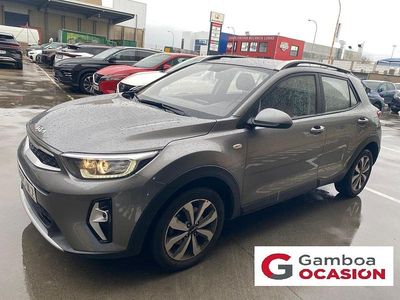 Usado Kia Stonic 84 CV (61 kW) 2023 Gris SUV