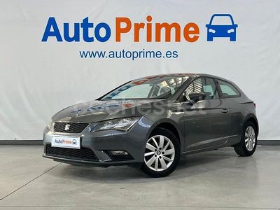Usado Seat Leon Reference 105 CV (77 kW) 2014 Azul Berlina