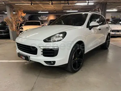 Usado Porsche Cayenne Diesel Platinum Edition 262 CV (192 kW) 2017 Blanco SUV