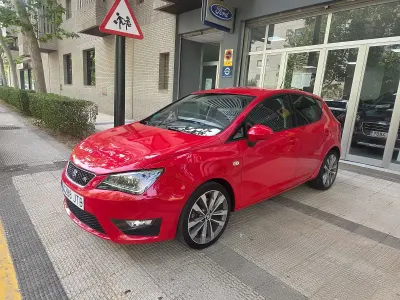 Usado Seat Ibiza FR 110 CV (80 kW) 2016 Rojo Berlina