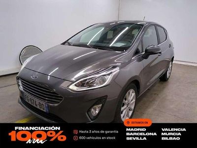 Usado Ford Fiesta Titanium 101 CV (74 kW) 2019 Gris Utilitario