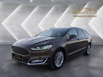Usado Ford Mondeo Vignale 210 CV (154 kW) 2015 Marrón Familiar
