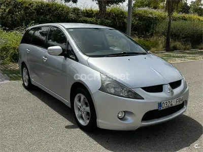 Usado Mitsubishi Grandis Intense 136 CV (100 kW) 2007 Gris / plata Monovolumen