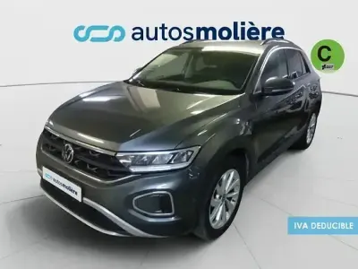 Usado VW T-Roc Life 150 CV (110 kW) 2022 Gris SUV